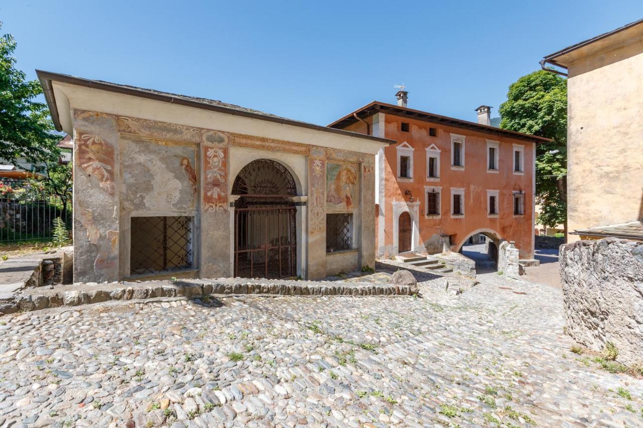 Il Como' Della Civetta - Taverna “La Fenice” Stazzona Exterior foto